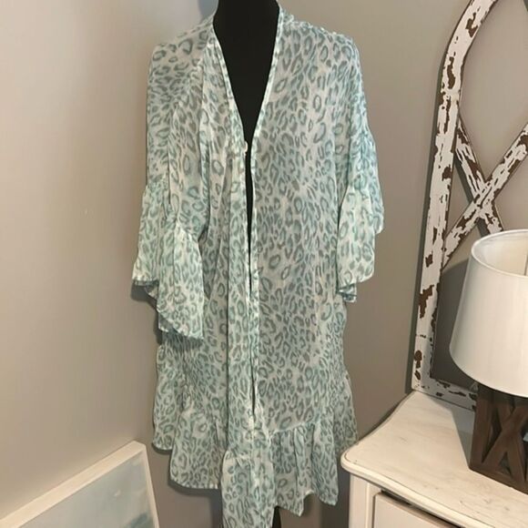 NWT Davi & Dani cardigan Medium   F - Picture 1 of 11